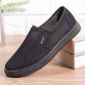 Factory wholesale 3520 summer breathable men's mesh shoes hollow casual sneakers soft soled old Beijing mesh cloth shoes. 