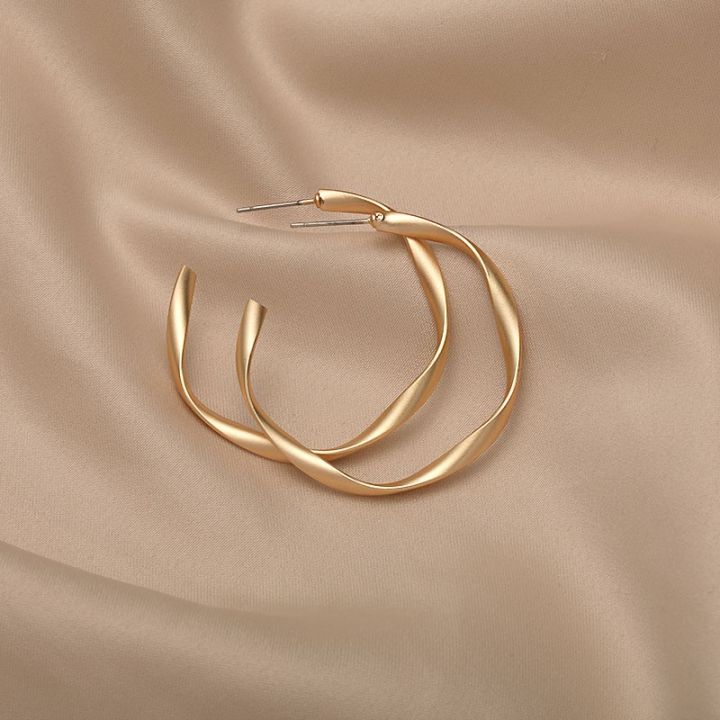 Vintage%20Hikaw%20Silver%20Earrings%20for%20Piercing%20S925%202021%20Trend%20Fashion%20Gold%20Big%20Hoop%20Earrings%20for%20Women%20Vintage%20Bohemian%20Punk%20Pendants%20Tassel%20Earrings%20Jewelry%20Set%20-%20Image%202