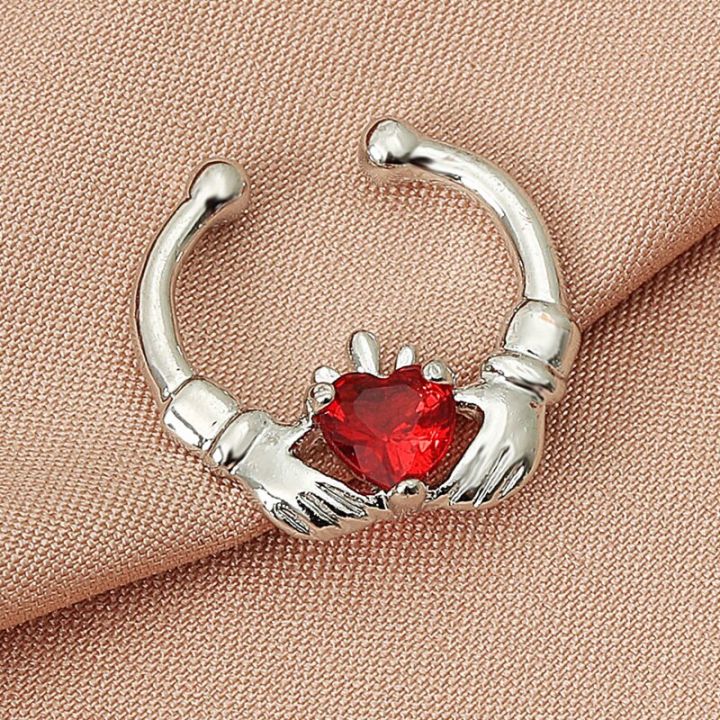 Punk%20U%20Shaped%20Nose%20Ring%20Hoop%20Septum%20Rings%20Copper%20Hand%20Crystal%20Heart%20Nose%20Piercing%20Piercing%20Non%20Pircing%20Jewelry%20Cuff%20-%20Image%205