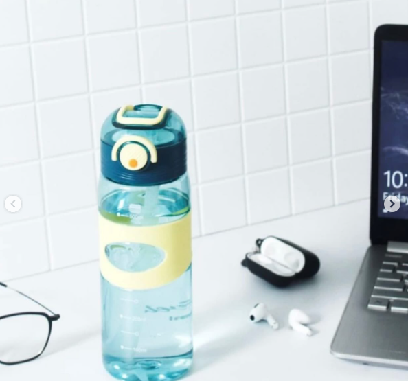700ml%20Cute%20Water%20Bottle%20Sport%20Tumbler%20For%20Kids%20Plastic%20Aesthetic%20Ice%20Hot%20Coffee%20Tea%20Juice%20Cup%20School%20Drinking%20Bottle%20-%20Image%208