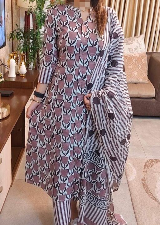 Exclusive%20Cotton%20Unstitched%20Skin%20Print%20High%20Quality%20Three%20Piece%20For%20Women%20-%20Image%206