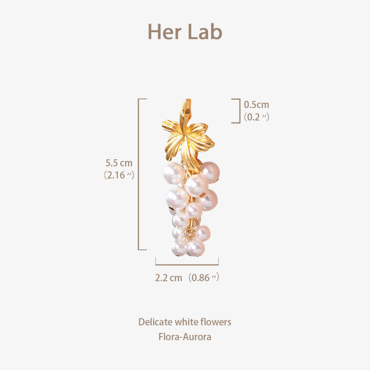 Her%20Lab%20Jewelry%20%7CVineyard%20Themed%20Pearl%20Tassel%20Earrings%20-%20Image%205