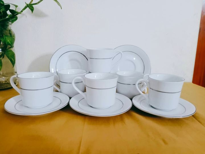 Exclusive%20Tea%20Cup%20Set%20And%20Saucers%2012%20Pcs%20Ceramic%20-%20Elevate%20Tea%20Time%20With%20A%20Stylish%20Set%20Of%20Tea%20Cups%20And%20Saucers%20-%20Image%203