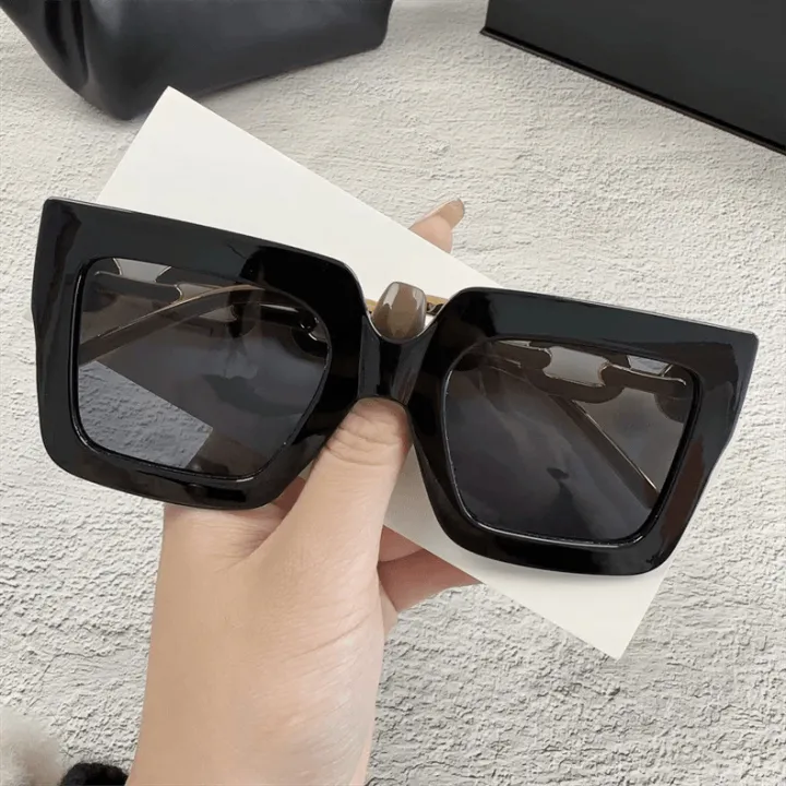 Fashion%20Box%20Chain%20UV%20Protective%20Frame%20Sunglasses%20for%20Women%20Girl%20-%20Image%205