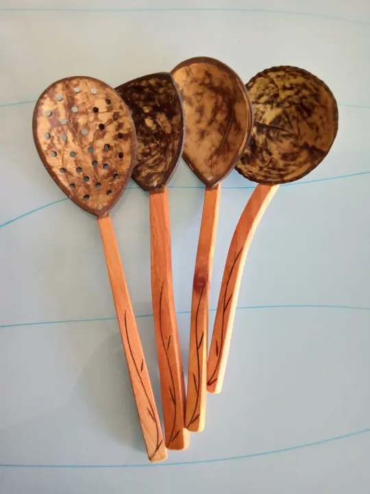 Handmade%20Coconut%20Shell%20Kitchen%20Spoons%204%20Pieces%20Set%20-%20Image%202