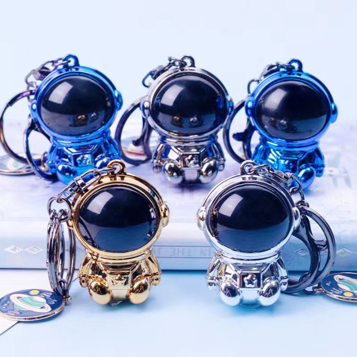 Trendy%20Astronaut%20Key%20Chains%20Lovely%20Hip%20Hop%20Colorful%20Astronaut%20Anime%20Keychain%20Sunlight%20Super%20Store%20-%20Image%204