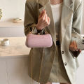 Gold Bag Unique Hand Handle New Fashion Chain 2024 Summer Handbag Banquet Bag One Shoulder Crossbody Outlet.