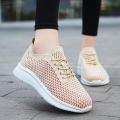 Summer Women Running Shoes Breathable Sport Shoes Casual Luxury Designer Sneakers Lace-up Lightweight Jogging Shoes Size 35-42. 