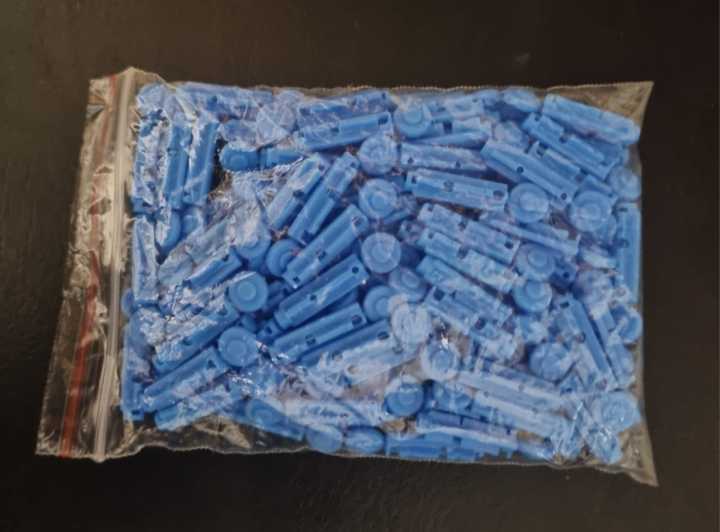 Blood%20Lancet%20-%20Lancets%20Needles%20Diabetes%20Blood%20Finger%20Lancet%20(100pcs)%2030%20G%20-%20Image%203