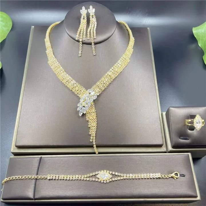 Silver%20Color%20Rhinestone%20Crystal%20Bridal%20Jewelry%20Set%20Earrings%20Necklace%20Wedding%20Geometric%20Elegant%20Romantic%20Bridesmaid%20Jewelry%20Sets%20-%20Image%203