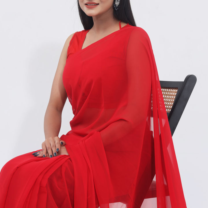 Lightweight%20Georgette%20Saree%20in%20Vibrant%20Red%20Color%20Ideal%20for%20All%20seasons-%20Perfect%20for%20Casual%20Wear%20-%20Embrace%20timeless%20style%20-%20Image%202