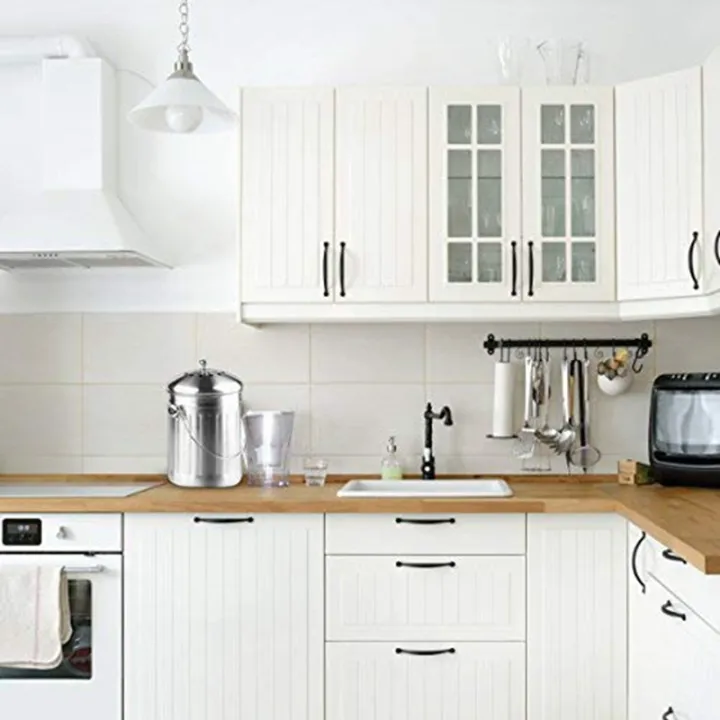 New%20product%20Compost%20Bin,%20Peel%20Bucket%20for%20Home%20Kitchen,%20Odorless%20Compost%20Bucket%20for%20Kitchen%20Food%20Waste,%20with%20Handle%20and%202%20Charcoal%20Filters,%205%20Liters,%20Easy%20to%20Clean%20-%20silver%20-%20Image%209