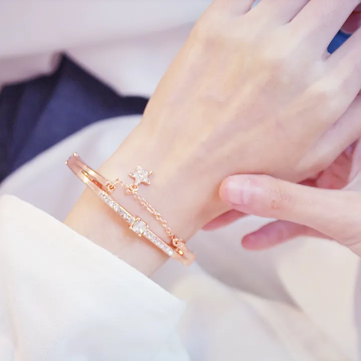 Korean%20version%20of%20the%20Internet%20celebrity%20full%20of%20diamond%20bracelets,%20women's%20simple%20and%20versatile,%20star%20alloy%20bracelets,%20love%20girlfriends,%20gift%20jewelry%20wholesale%20-%20Image%202