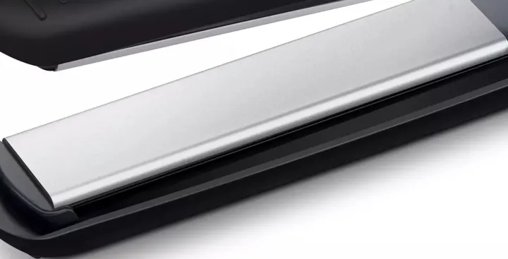 Philips%20HP8303/06%20Mini%20Selfie%20Straightener%20Hair%20Straightener%20for%20Women%20-%20Image%204