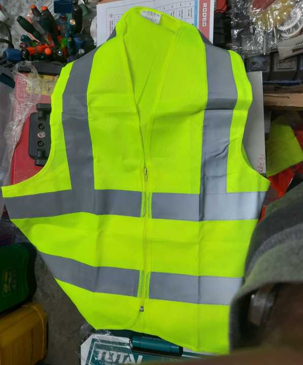 Polyester%20Safety%20Apron%20for%20Construction%20Yellow%20%20same%20as%20picture%20-%20Image%205