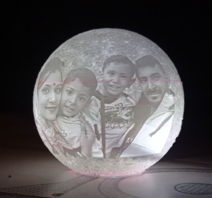 Personalized%20Moon%20Light%20!%20Customized%20Moon%20Light%20with%20Photo%20&%20Text%20!%20Moon%20light%20Lamp%20USB%20Plug%20&%20Play%20-%20Image%202