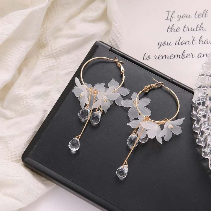 Crystal%20Water%20Drop%20Dangle%20Earrings%20-%20Acrylic%20Flower%20Tassel%20Drop%20Earrings%20by%20Top%2010%20Mart%20-%20Image%203