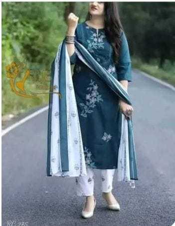 Cotton%20Unstitched%203pc%20Suit%20for%20Women%20All%20Season%20High%20Quality%20Cotton%20Exclusive%20%20Skin%20Print%20Fashionable%20Stylish%20Comfortable%20Available%20in%20Multiple%20Colors%20-%20Image%204
