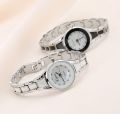 Simple fashion ladies watch Party watch Bracelet Montre Watch watch for women Vente chaude De Mode De Femmes Montres Femmes. 