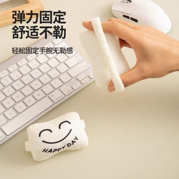Wrist%20mouse%20pad%20Soft%20Wrist%20Rest%20Cushion%20for%20Mouse%20%E2%80%93%20Comfortable%20Ergonomic%20Support%20Pad%20for%20Office%20&%20Home%20Use%20Mouse%20Pad%20Wrist%20Rest%20Cushion%20-%20Image%203