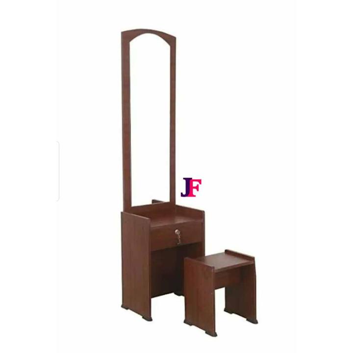 ড্রেসিং টেবিল, ডাইমেনশন/সাইজ: l-18-w-12 h-67 ইঞ্চি - dressing table