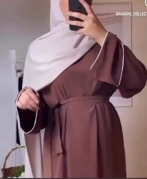 Most%20demanding%20elegant%20design%20Borka%20For%20Women%20Material%20Dubai%20Cherry%20jorjet%20fabric%20Regular%20Use%20Outfit%20Borka%20-%20Image%203