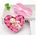 Rose teddy beer rose artificial flower decoration. 