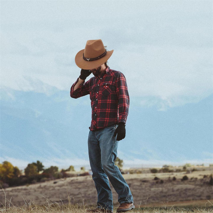 Western%20Cowboy%20Hat%20Outdoor%20Cowboy%20Hats%20Outdoor%20Wide%20Brim%20Hat%20With%20Strap%20Monochrome%20Felt%20Hats%20For%20Men&Women%20Cocked%20Top%20Hat%20-%20Image%207