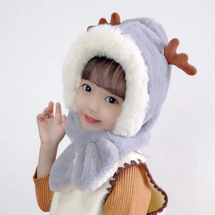 Cute%20Antler%20Baby%20Hat%20Winter%20Plush%20Warm%20Baby%20Scarf%20Hat%20Scarf%20Integrated%20Warm%20and%20Windproof%201-6%20Years%20-%20Image%204