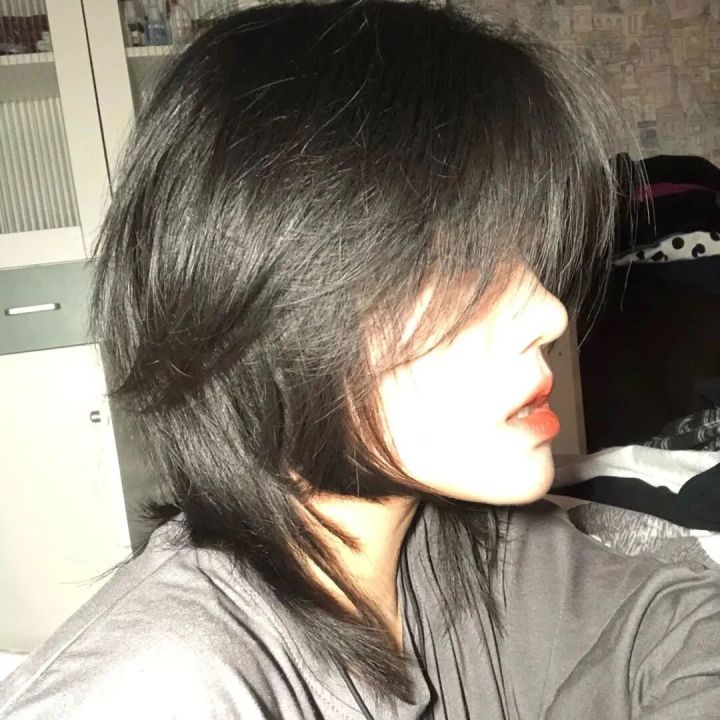 Wolf%20Tail%20Wig%20Full-Head%20Wig%20Korean%20Style%20Japanese%20Style%20StudentcosMen's%20and%20Women's%20Fluffy%20Lifelike%20Natural%20Short%20Hair%20Handsome%20Anchovy%20Head%20-%20Image%203