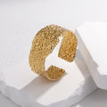 Yingtong 18K Gold Chunky Hammered Texture Stainless Steel Bangles Bracelet For Women Jewelry Gift 2024.