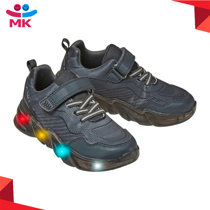Kids Breathable Walking Light Up Shoes Boys Trendy Black