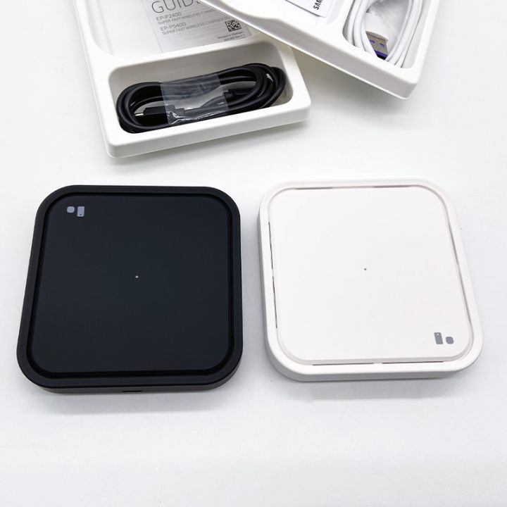 Samsung%20Wireless%20Charger%2015W%20Fast%20Charge%20QI%20Pad%20For%20Galaxy%20Z%20Fold%204%202%203%20Flip%203%204%20S20%20S21%20S22%20Ultra%20S10+%20Note%2020%2010%20Plus%20EP-P2400%20-%20Image%204