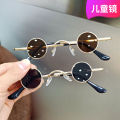 Children's sunglasses, fashion girls, retro small round frame prince glasses, performance modeling sunglasses, handsome boys, baby glasses.