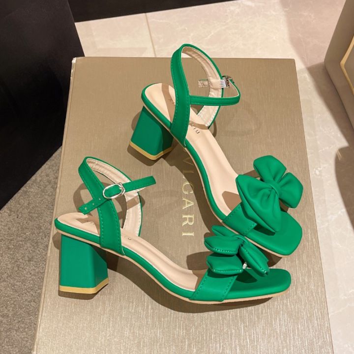 Large%20Solid%20Color%20Open-toe%20Sandals%20Women%202024%20Summer%20New%20One-line%20Buckle%20Fashion%20Temperament%20Bow%20Knot%20Comfortable%20Women's%20Shoes%20-%20Image%205