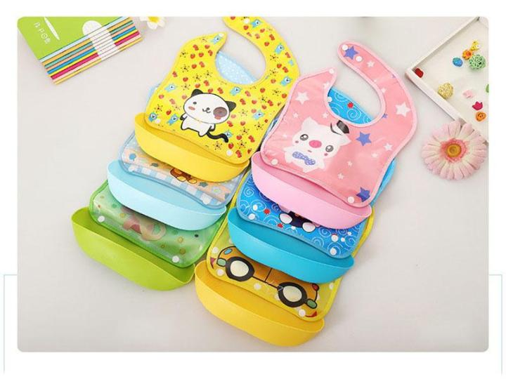 Baby Feeding Plastic Bibs with Bati For Babies - 1 Pcs ( Color As Per Stock )