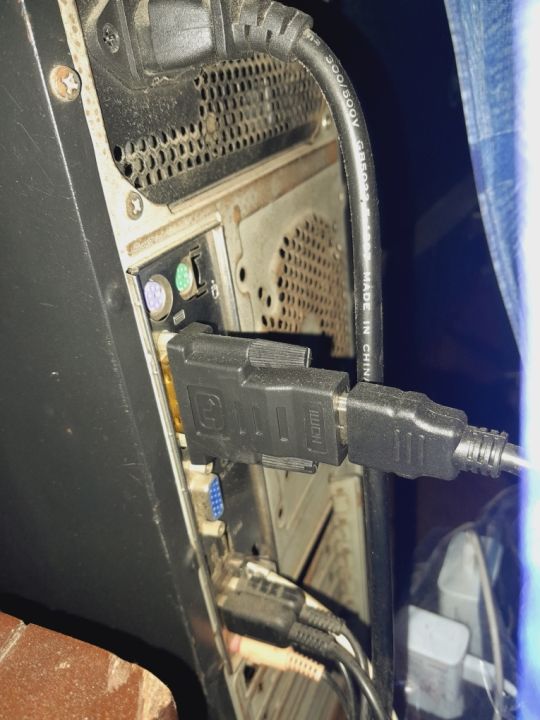 DVI-D%20To%20HDMI%20Adapter%20-%20Image%203