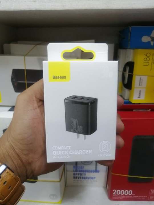 BASEUS%20Compact%20Quick%20Charger%202USB+Type-C%20Three%20Ports%2030W%20Travel%20Power%20Adapter%20US%20Plug%20-%20Image%204