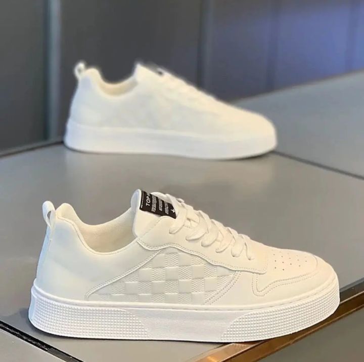 Multicolour%20-Hot%20Collection%20Stylish%20and%20Fashionable%20Winter%20and%20Summer%20Exclusive%20Sneakers%20Converse%20Shoes%20for%20Men%20White%20&%20Black%20or%20Green%20-%20Image%205
