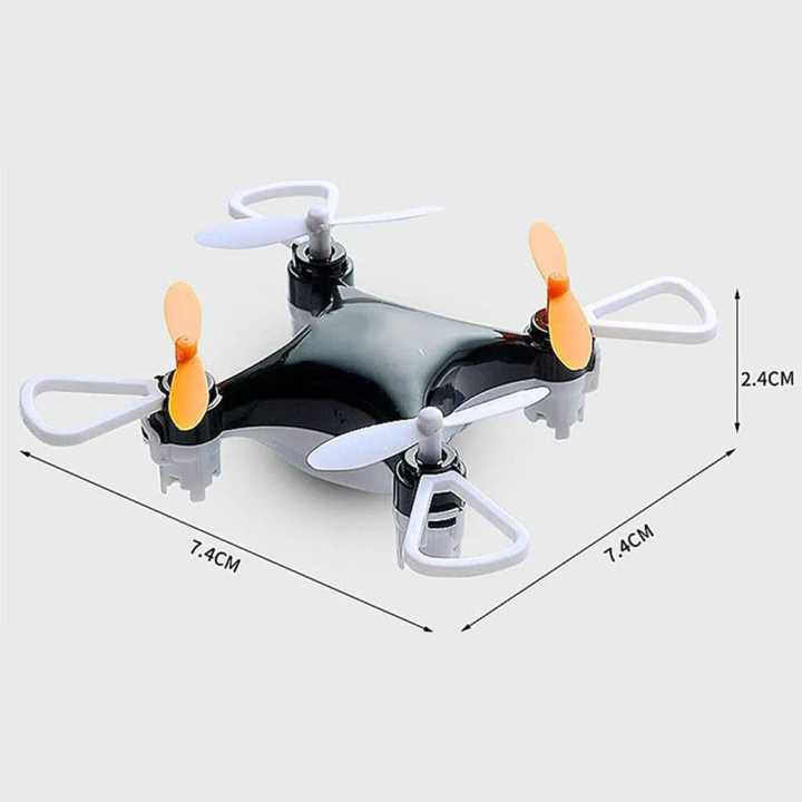 Pocket%20Drone%20Aerobat%20Four%20Axis%20HC%20702%20mini%20Aircraft%20-%20Image%204