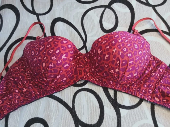 Soft%20Printed%20Foam%20Paded%20Bras%20for%20Women%20&%20Girls%20-%20Comfortable%20to%20Wear%20-%20Add%20a%20Touch%20of%20Style%20and%20Comfort%20to%20Your%20Lingerie%20Collection%20-%20Image%205