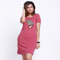 Ladies Long T-shirt Casual Loose Fit O-Neck Short Sleeve Top in Solid Color. 