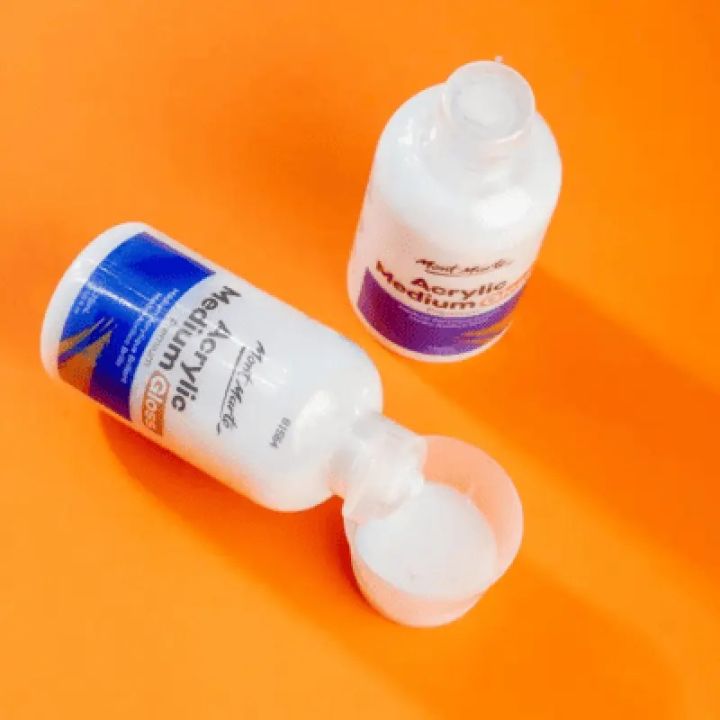Mont%20Marte%20Acrylic%20Medium%20Matte%20Premium%20135%20ML%20-%20Image%203