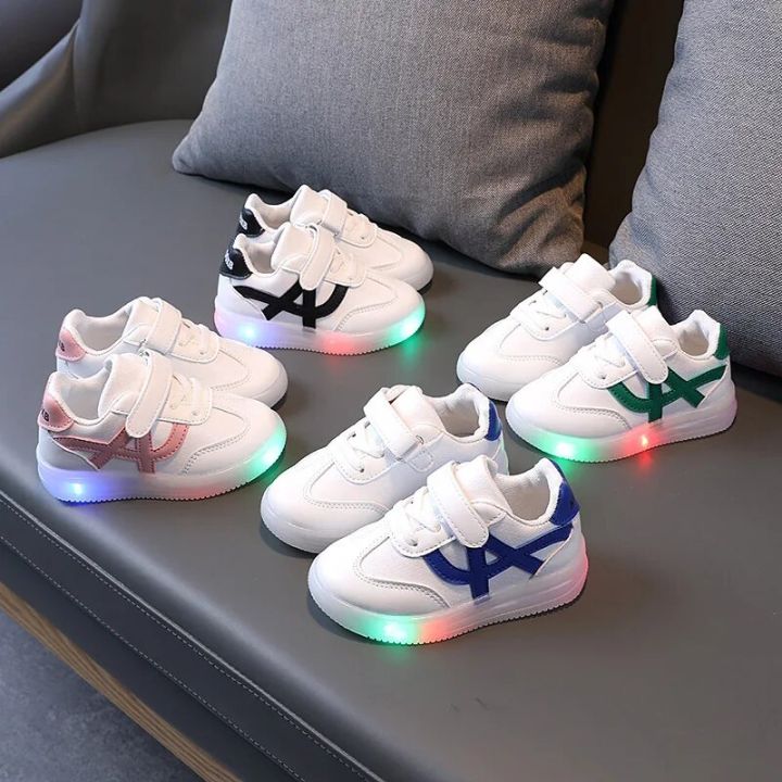 Various%20Styles%20Children%20Led%20Shoe%20Boys%20Girls%20Lighted%20Sneakers%20Glowing%20Shoe%20for%20Kids%20Soft%20Soled%20Breathable%20Casual%20Toddler%20Shoes%20-%20Image%205
