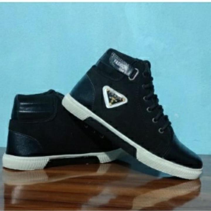 পুরুষদের জন্য শীতের জন্য বুট জুতা নরম pu চামড়ার রাবারের সোলের সাথে ব্যবহার করুন।