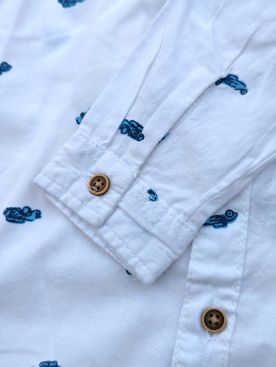 Baby%20Boy%20Dress%20Set:%20White%20Printed%20Full%20Sleeve%20Shirt%20and%20Navy%20Blue%20Pant%20with%20Dungarees%20-%20Image%202