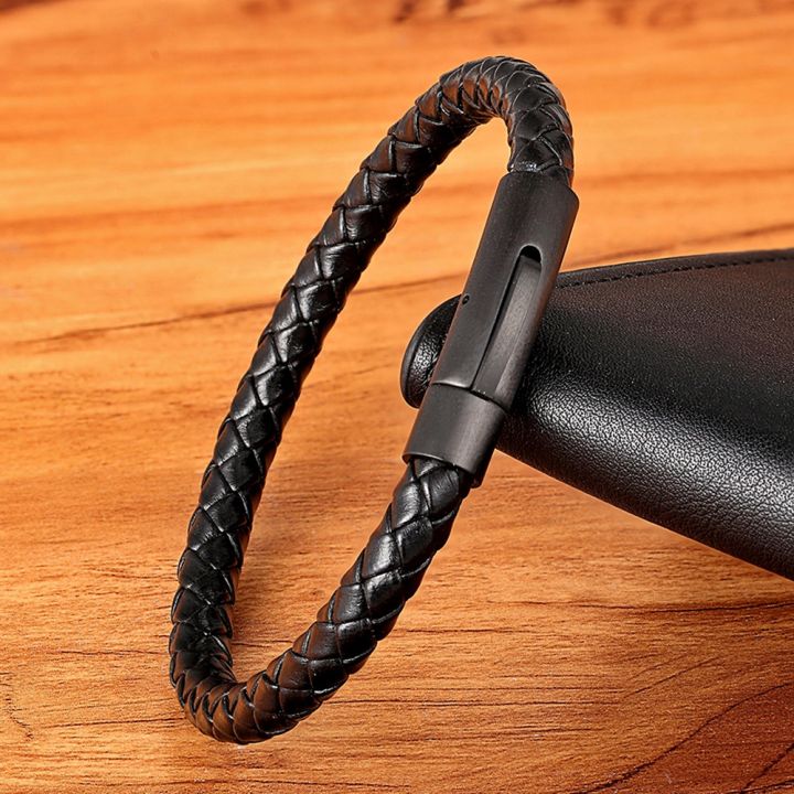 XQNI%20New%20Classic%20Style%20Men%20Leather%20Bracelet%20Simple%20Black%20Stainless%20Steel%20Button%20Neutral%20Accessories%20Hand-woven%20Jewelry%20Gifts%20-%20Image%205