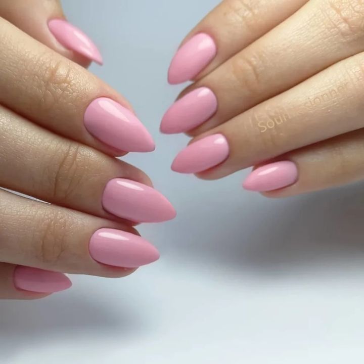 24Pcs%20Shiny%20Red%20Short%20Stiletto%20Nails%20With%20Jelly%20Glue%20Artificial%20Press%20On%20False%20Nails%20For%20Design%20Manicure%20Tools%20-%20Image%204