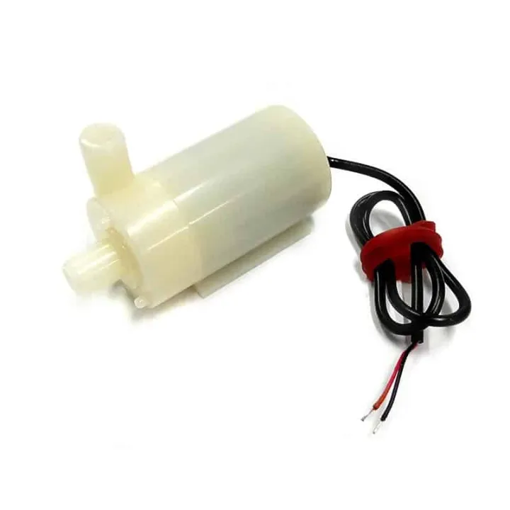USB%20Mini%20Submersible%20Water%20Pump%20for%20aquariums%20-%20Image%204