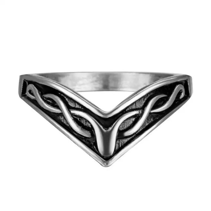 New%20Stainless%20Steel%20Triangle%20Crown%20Ring%20with%20Irregular%20Pattern%20Hollow%20Layered%20Ring%20for%20Men's%20Single%20Ring%20-%20Image%204
